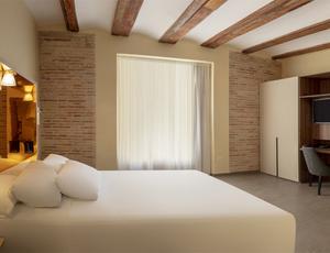 Habitación Superior Hotel SH Suite Palace Valencia Habitación Superior Hotel SH Suite Palace Valencia